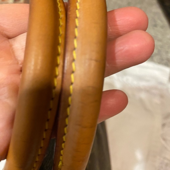 Louis Vuitton Brown Monogram MM Alma Handbag - Picture 3 of 11